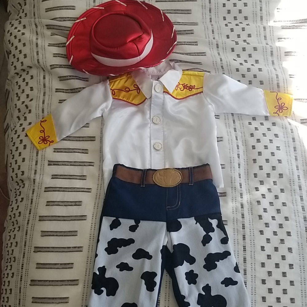 Jessie costume from Toy Story